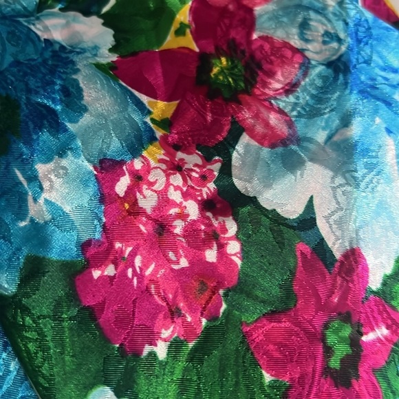 Victoria’s Secret Gold Label Vintage Floral Maxi Robe Size Small - Picture 12 of 12